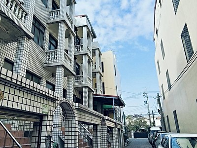 屏東.新園🌳大面寬ㄟ渡假別墅🌳新加坡式建築