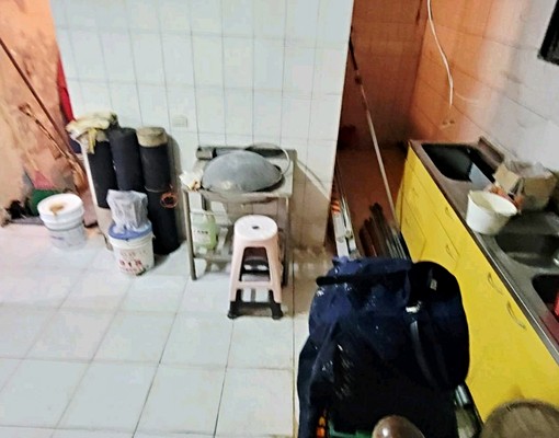 公寓1+2樓住家兼辦公與倉庫門口可停車 - Image 14