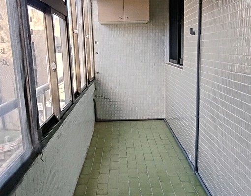 捷運中山國中西華飯店(可住辦電梯美廈） - Image 11