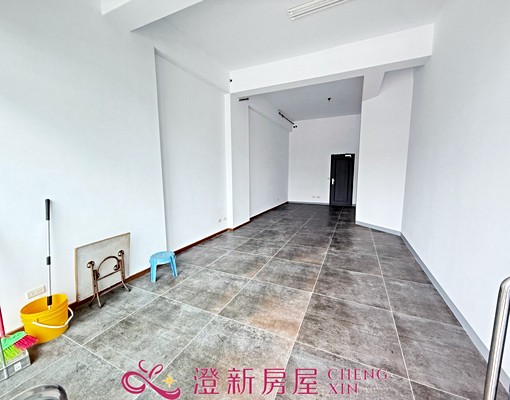 超大店面🔥可營登＋可報稅🔥全新首租＋近30坪超便宜 - Image 4