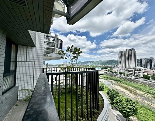 南興公園旁3房雙車位✨質感社區U雋✨可租補入籍 - Image 14