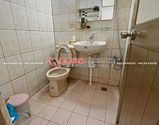 美樂、通化夜市機能讚、透天房、頂樓屋突、水泥實心磚牆、大露臺 - Image 7
