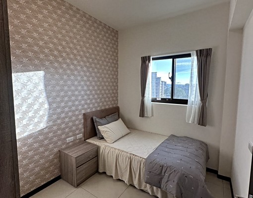 全新優質社區漂亮三房含車含管 - Image 8