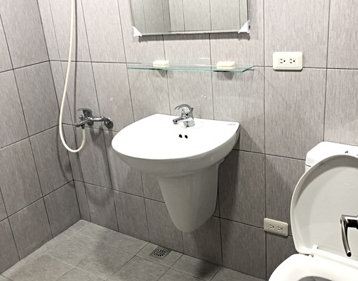 📍文化中心有陽台公寓分租套房/可租補📍 - Image 4