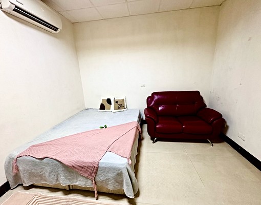 麥當勞商圈大套房/家具家電齊全/含網路第四台/可拎包入住 - Image 4