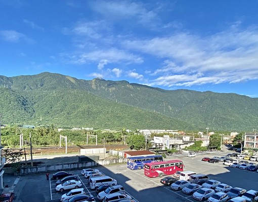 北埔火車站前電梯/陽台套房~全新裝潢 - Image 5