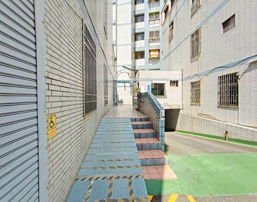 (租)【可租補含管】南科首選新市市區中正路【傢俱全配】電3房 - Image 15