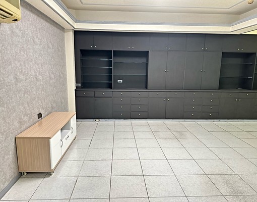 整層住家市府捷運i電梯大樓大巨蛋旁 - Image 2