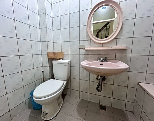 🎁星鴻社宅🎁安南區大地坪透天全棟粉刷整棟出租 - Image 8