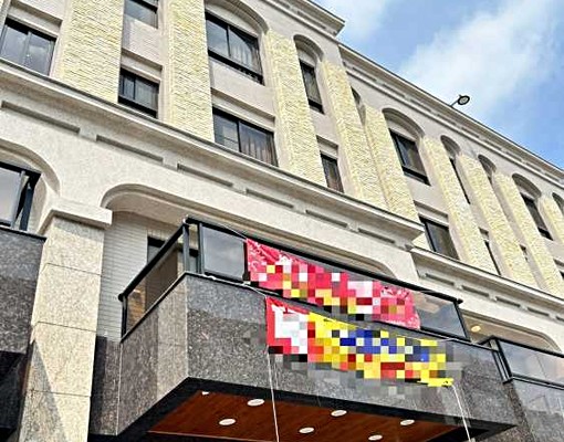 仁雄商圈全新金店面一樓出租 - Image 1