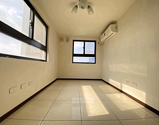 內壢火車站.湯城世紀樓中樓美三房 - Image 5