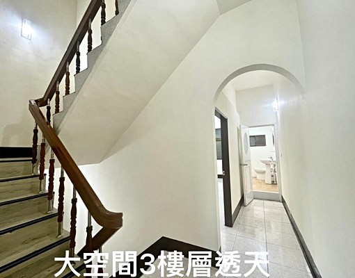 橋頭商圈仕隆國小旁捷運四房大透天 - Image 14
