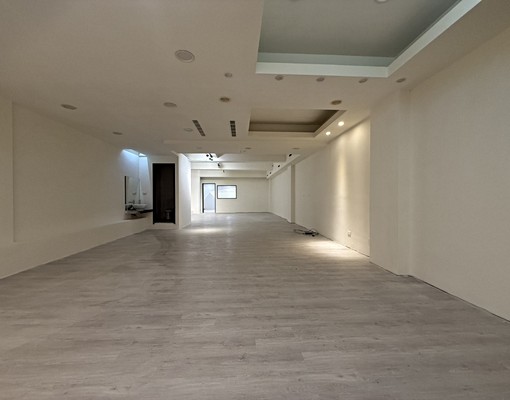 蘆洲捷運長榮住辦50坪2樓附近停車方便 - Image 1