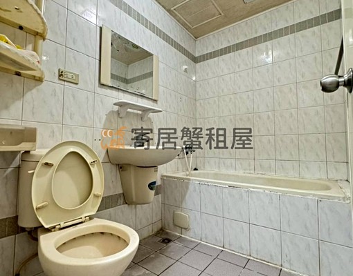 寄居蟹社會住宅🏠三房兩衛，一卡皮箱入住，含汽車位 - Image 8