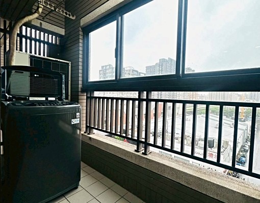 崇德文心💖台水電正一房一廳有浴缸✨管理室電梯 - Image 2