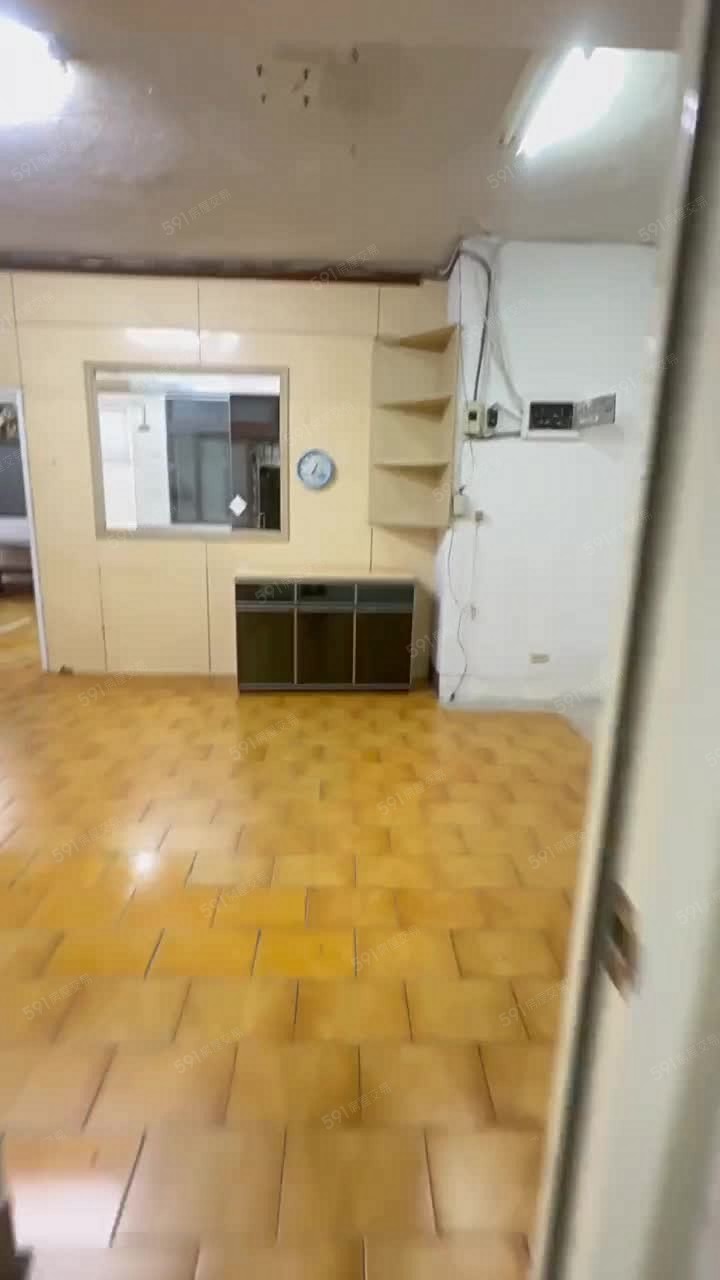 民富街/有車位/可戶籍租補/大使用空間/可做辦公室使用 - Image 1