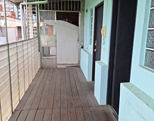 限女性海山捷運站旁.漂亮裝潢衛浴開窗大陽台曬衣方便 - Image 2