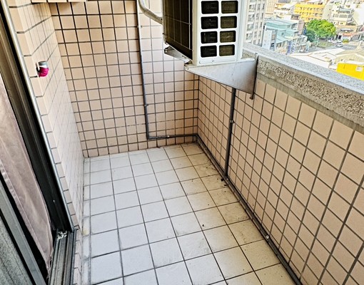 南區學府路|9樓高樓景觀戶三房出租$22,000 - Image 2