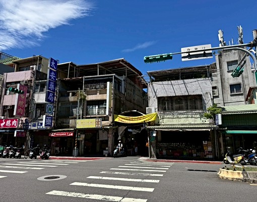 延平北路五段全新裝修2房出租 - Image 2