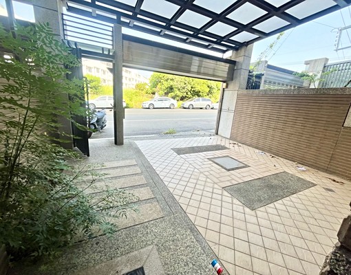 全新電梯別墅出租 - Image 3
