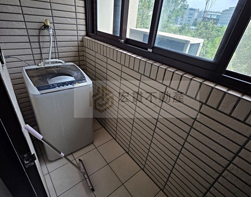 實PO|金山街獨立陽台洗曬警衛代收寶果信件電梯套房 - Image 2