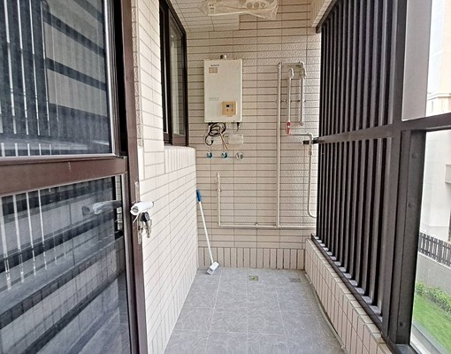 楠梓高雄大學兩房兩衛平車🔑全新家具電🔑 - Image 7
