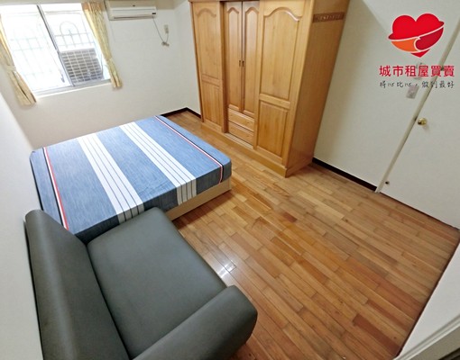 城市租屋-可租補、戶籍-近勤美商圈、SOGO、向上市場 - Image 3