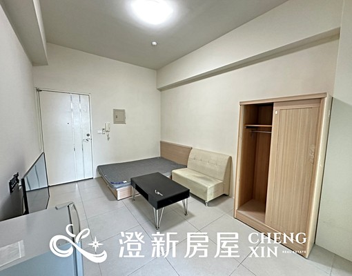 獨立陽台洗衣機🌹代收包裹🌹垃圾集中~衛浴對外開窗 - Image 3