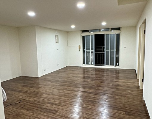 汐止保長路靜巷三房,全新地板,31坪大空間(可租補) - Image 8