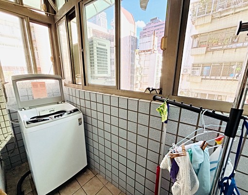 捷運市政府★女性專屬★補助洽★台電計費★磚牆★有電梯 - Image 6