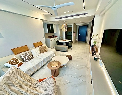 大慶夜市中山醫院附近/精美新社區三房/雙平面車位/禁寵 - Image 1