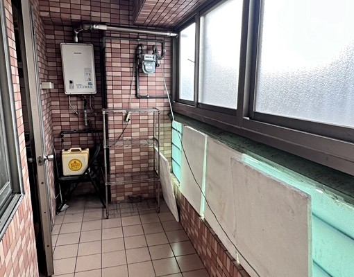 社宅可租補✨近華中橋✨橋和站✨台水台電計費✨泳池社區✨大露臺 - Image 12