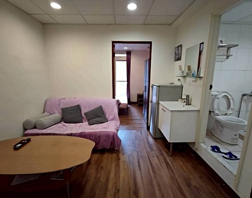 中山國小/可報稅租補可寵/正兩房採光通風家具齊全/生活機能佳 - Image 1