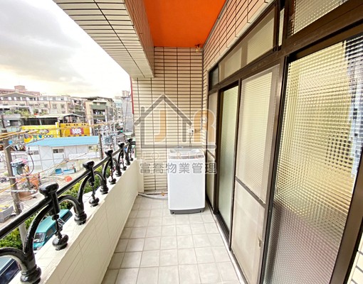 ✨中和區和室大雅房✨有電梯、獨立陽台洗曬✨可寵租補垃圾代收 - Image 3