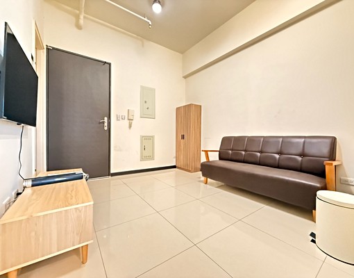 免仲費租屋補貼-民生香榭精品景觀二房大樓 - Image 1