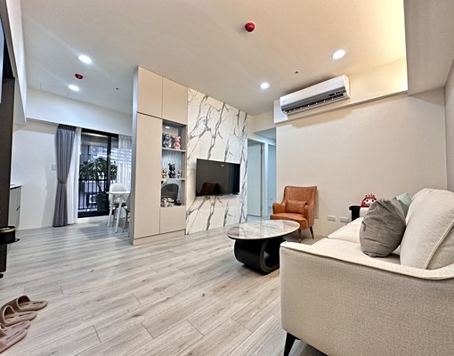 東山高中🌺大毅人人幸福🌺精裝三房平車🌺租補戶籍報稅 - Image 1