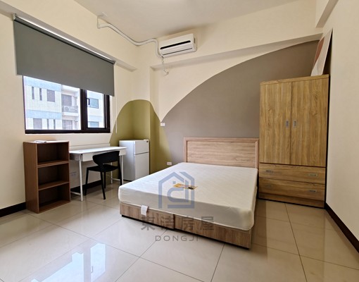 園區台積電陽台寵物套房🏠 - Image 1