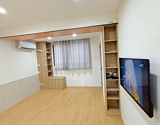 新板特區/海山國小一樓/正隆廣場.小家庭最愛 - Image 1