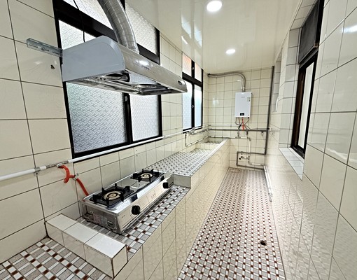 租屋首選|板橋全新翻修大四房|近捷運生活機能完善 - Image 10