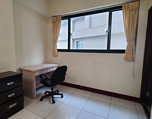 文一麥當勞♥忠孝路透天套房♥拎包入住即可 - Image 2