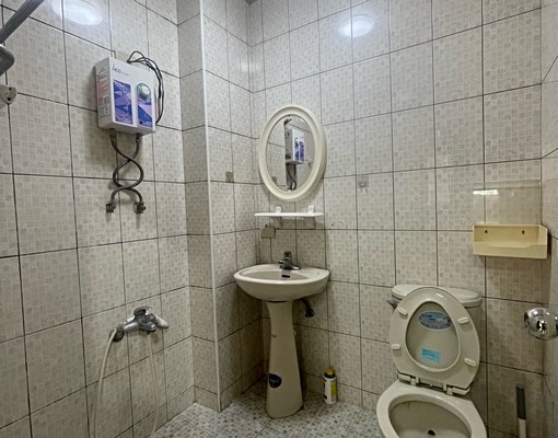 博愛街得正旁電梯美套房｜採光佳生活機能超強 - Image 9