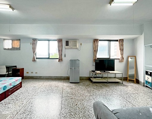 近sogo..勤美商圈...電梯套房 - Image 6