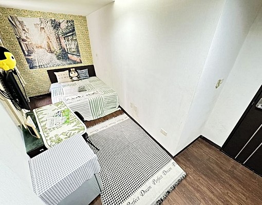 新光/青海☀採光漂亮精品☀木地板☀大衛浴開窗☀獨洗☀CP值高 - Image 2