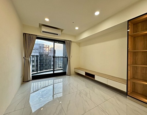 C大晟租屋北屯機捷惠宇頂樓帝王戶三房雙平車可戶籍租補 - Image 1