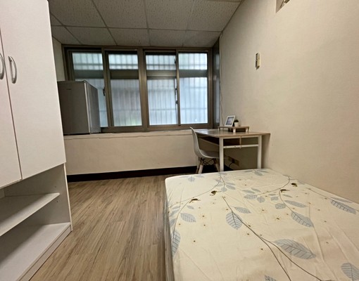 新埔站2樓大對外窗可養貓可補助 - Image 4