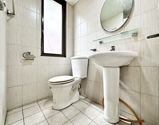 北屯財神廟🌺秒殺透店五房🌺門前平車🌺76坪🌺可神明廳 - Image 9