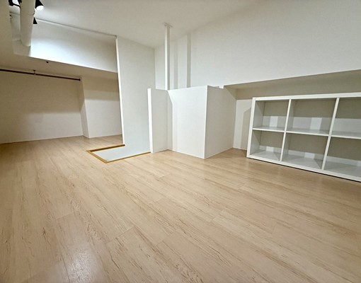 社區電梯分租套房/一戶兩間/含管理,瓦斯,水費 - Image 3
