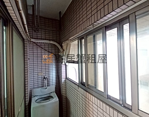 寄居蟹社會住宅🏠摩天31電梯大樓~一卡皮箱入住乾淨套房~⛳ - Image 5