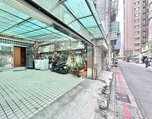 C/可租補重慶北路寧夏商圈3房2衛坡平雙車位 - Image 16