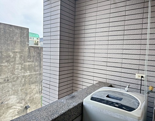 龍山路2段電梯採光套房(近山佳國小)(屋主自租)禁菸 - Image 9